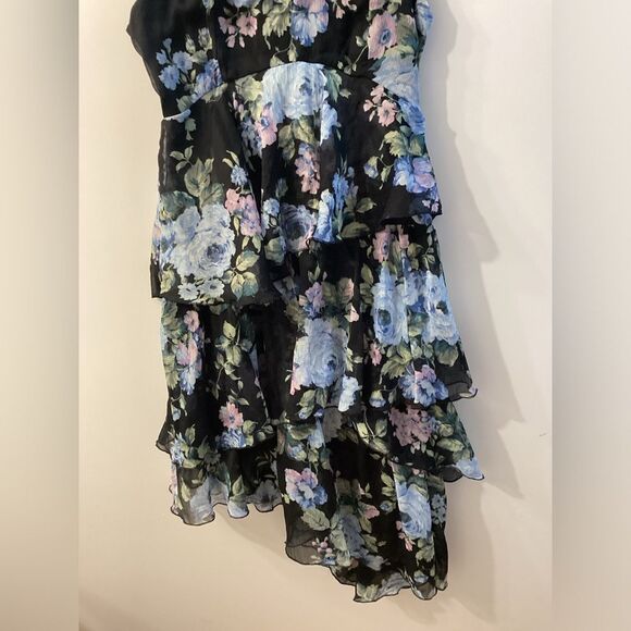 Abercrombie & Fitch Women’s Black Asymmetrical Ruffle Layered Dress - Picture 3 of 16